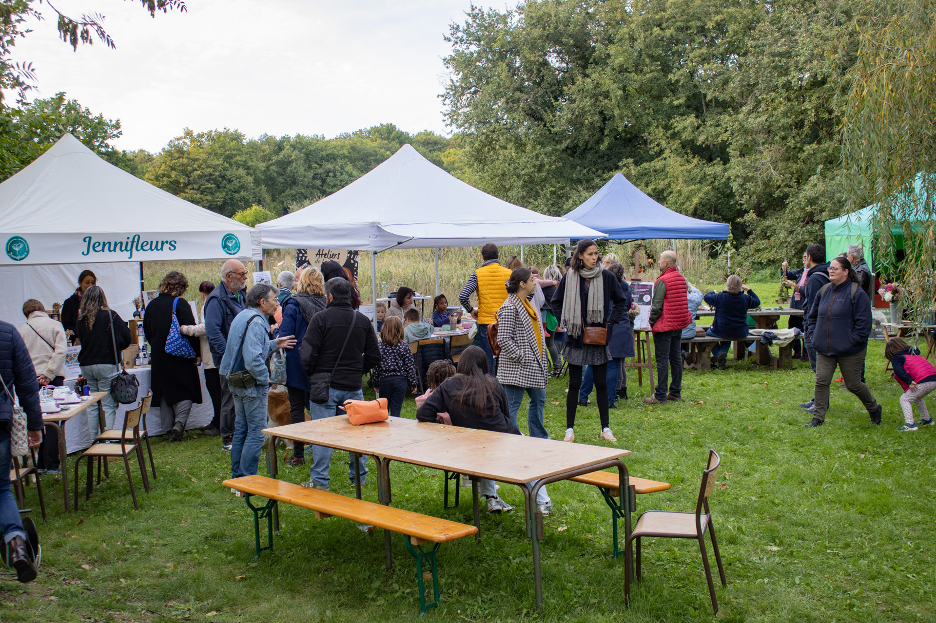 La fête en forêt au Domaine de Flotin
