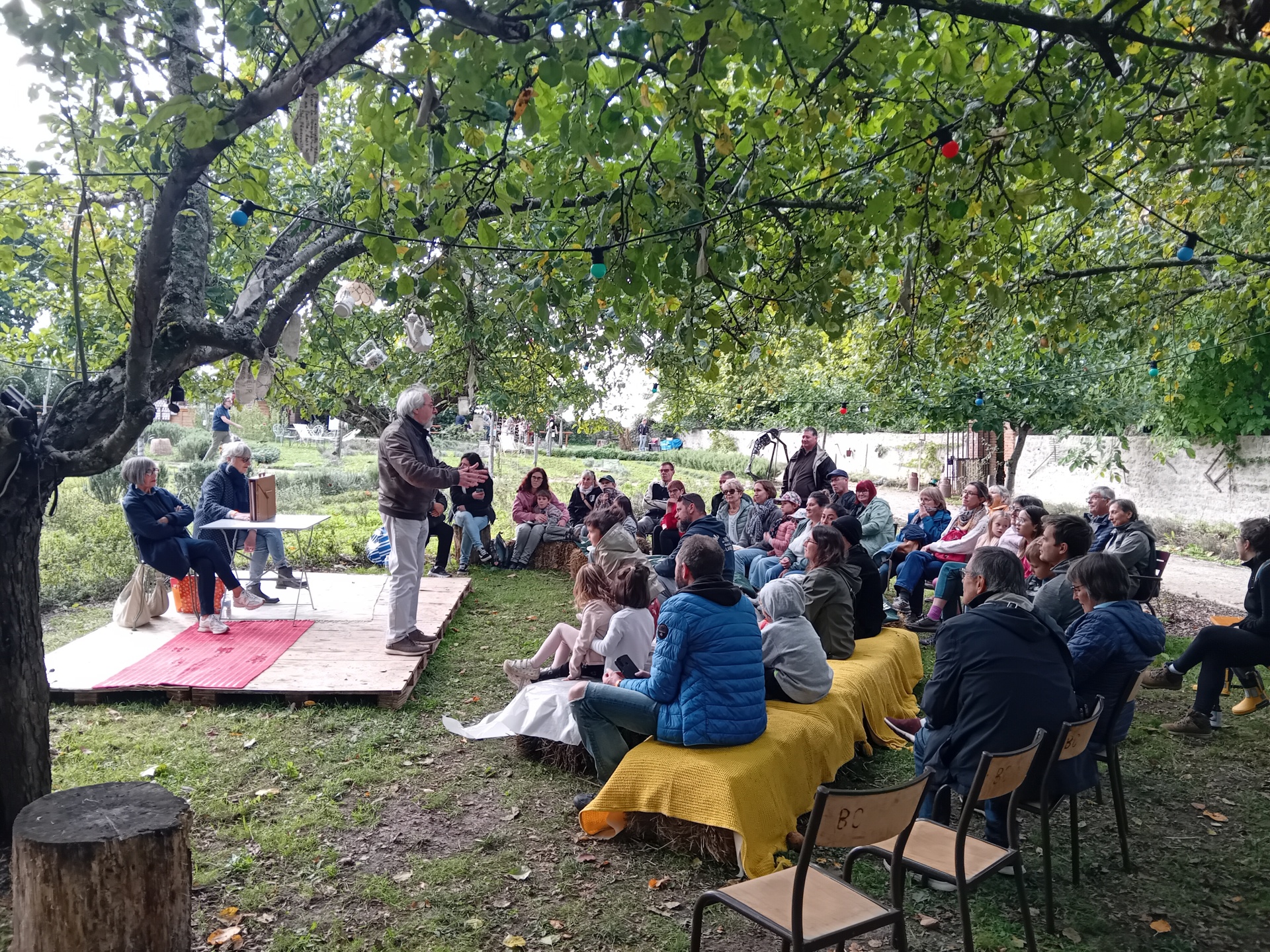 La fête en forêt au Domaine de Flotin