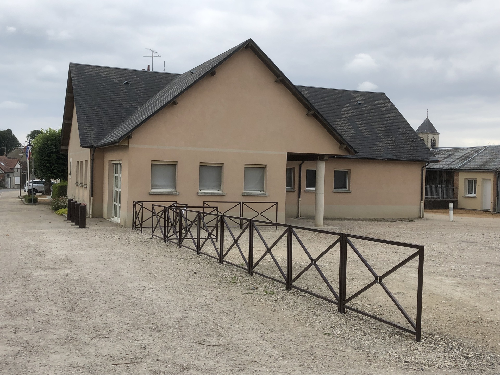 Sécurisation cantine et accès cars scolaires 